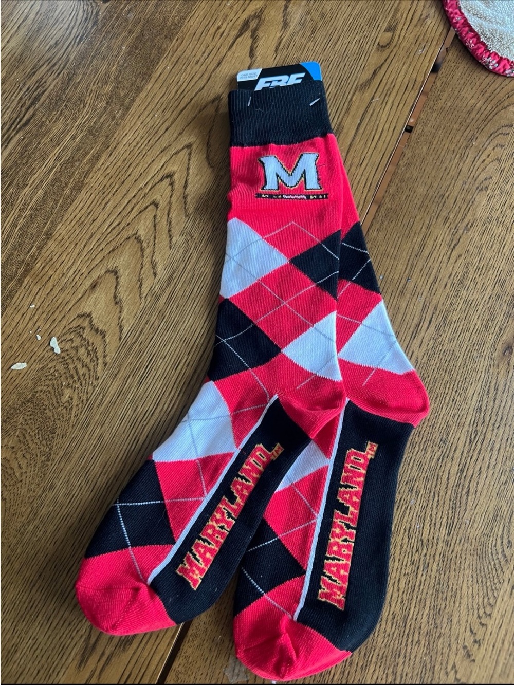 Maryland Argyle Crew Socks - Red/Black/White